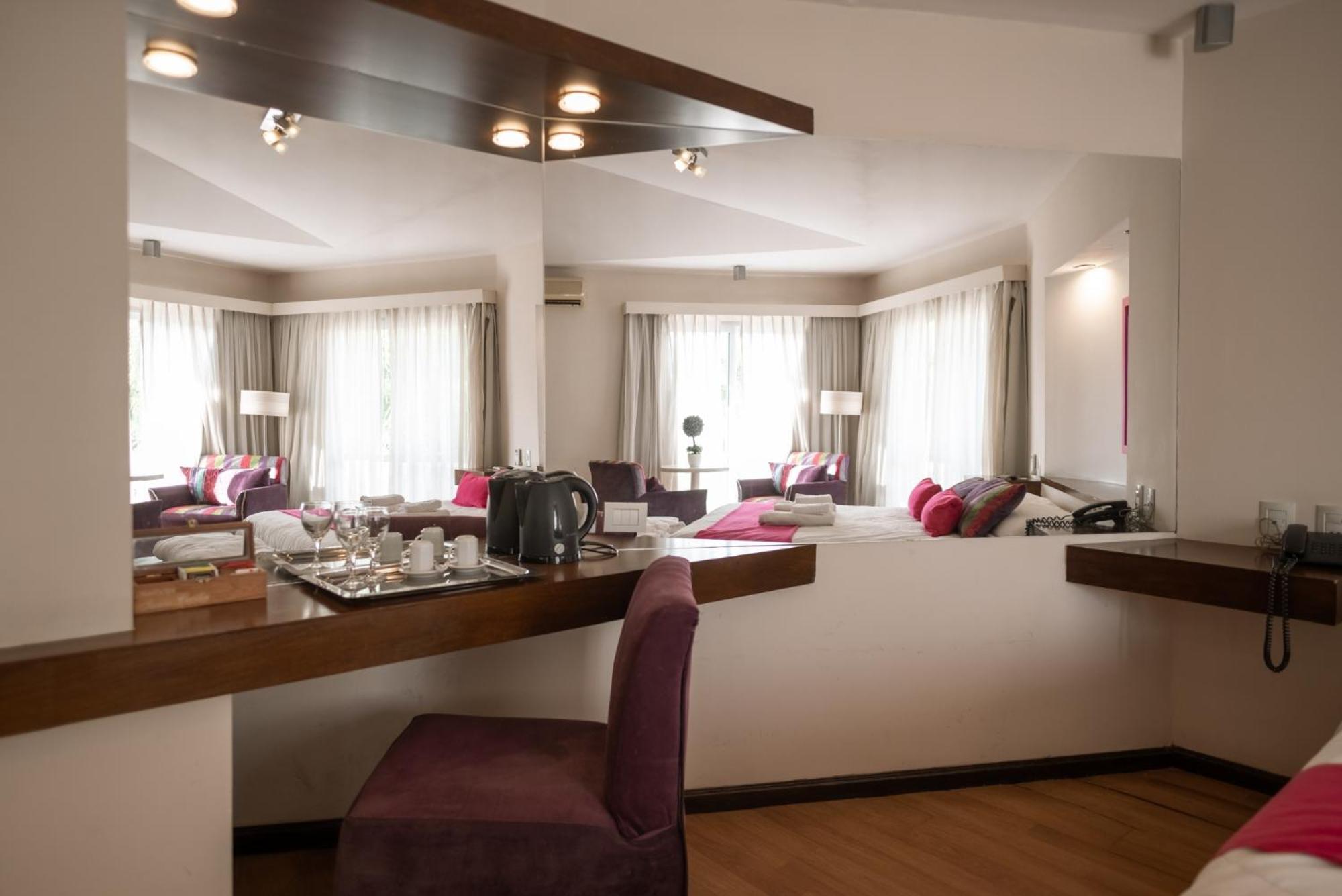Santa Cecilia Resort & Spa I Вилья-Карлос-Пас Экстерьер фото